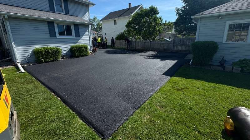 Asphalt Driveway Turnaround