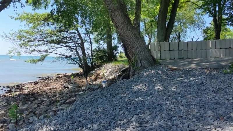 Rock Beach to be installed with concrete barriers